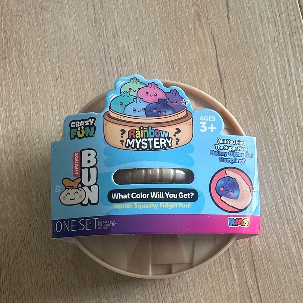 Rainbow Mystery Squishy Bun Dumpling Unopened NWT